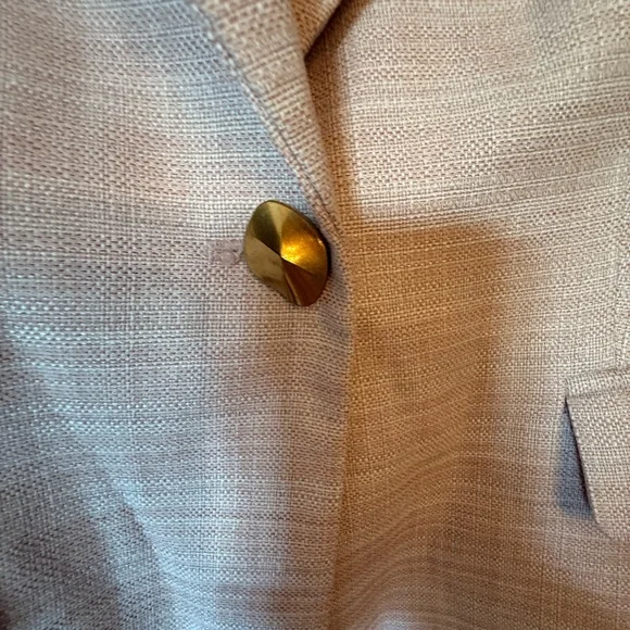 Donna Karan Pink & Cream Blazer with Peplum Detail - Picture 5 of 8